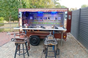 Country shooting booth